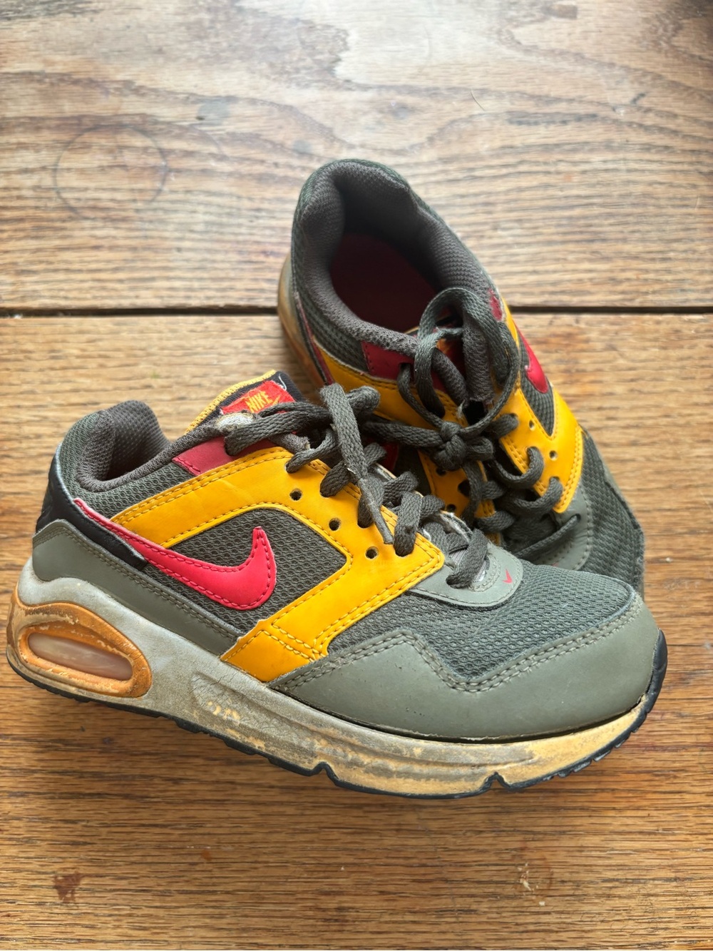 Kids Athletic Sneakers - Olive, Yellow & red